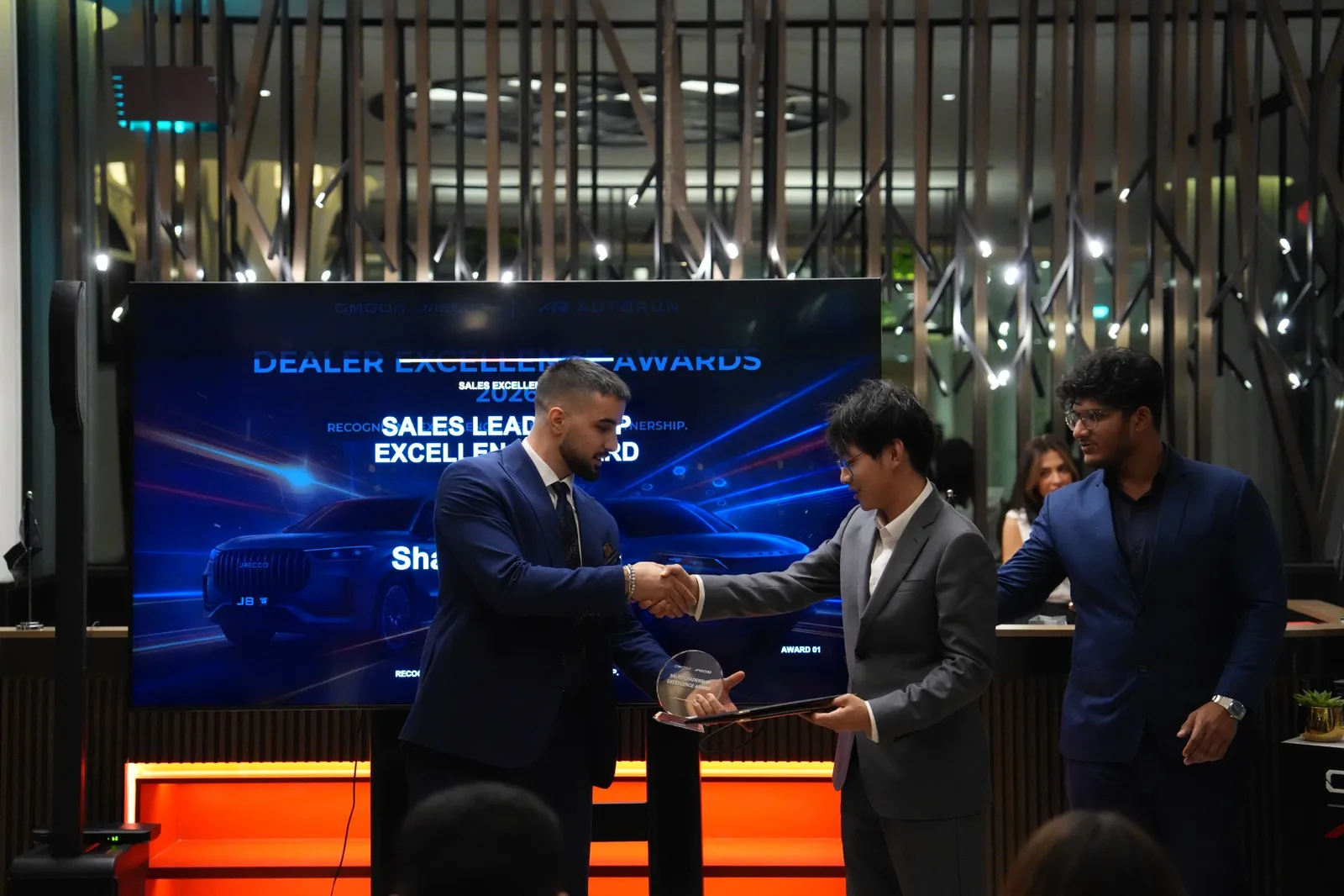 AUTORUN and OMODA & JAECOO Recognize July’s Top-Performing Sales Team Members