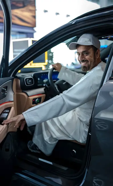 omoda-jaeeco-testmonial-slide4-new-397 by 650 pixels