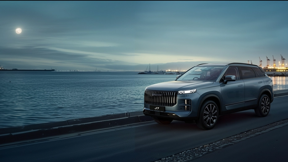 Why OMODA C5 & JAECOO J7 Are the Perfect SUVs for UAE Families