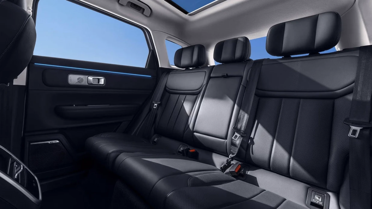 jaecoo-j7-shs-interior-03