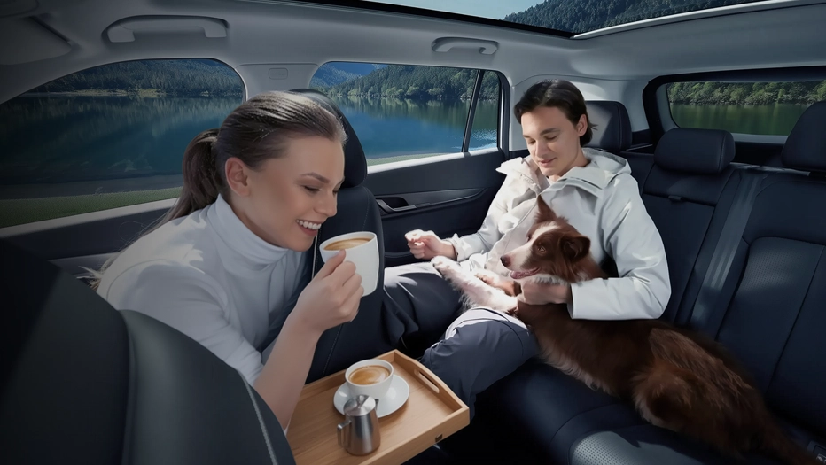A Coffee Shop in the Trunk: JAECOO J5’s Secret to Elegant Mobility