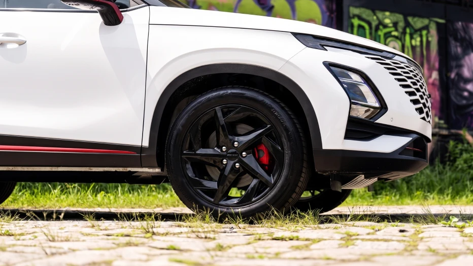 Are Bigger Wheels Better? SUV Wheel Size Guide UAE